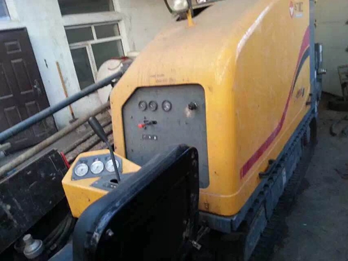 華(hua)力25噸 (3)