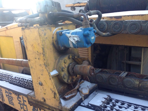 鑽(zuàn)通25噸 (5)