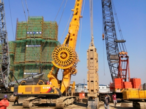 徐(xu)工XG600D連續牆抓(zhuā)鬥上海灘秀(xiu)大鍋重器風(fēng)采