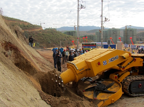 掘進機(jī)在雲南施工