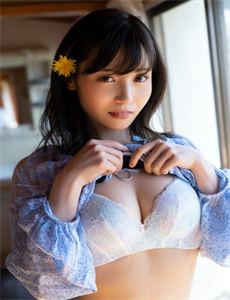 母乳av
